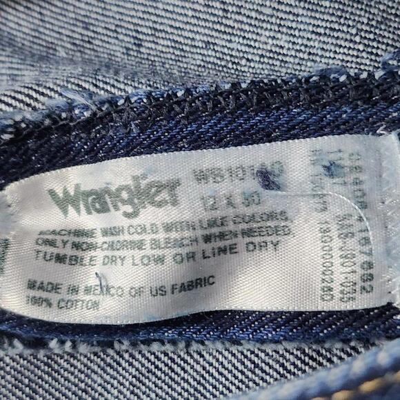 2/$30 Wrangler Blues Relaxed Fit Denim Jeans Size 12 | Casual Everyday Style - Picture 6 of 9